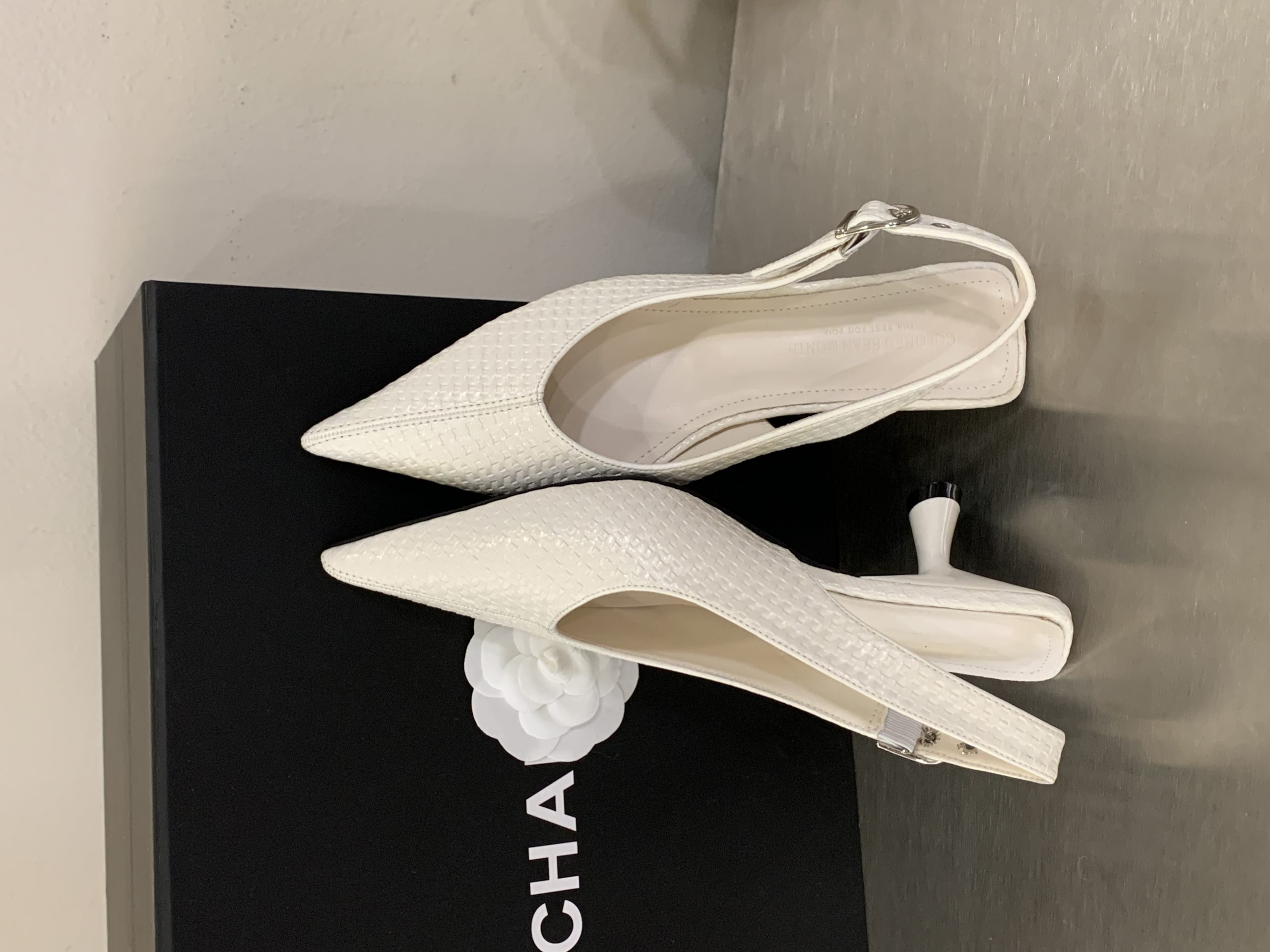 2026 New Spring Summer French Pointed Toe One-Strap Thin Heel Open Back Single Shoes Women Fashion - Image 3