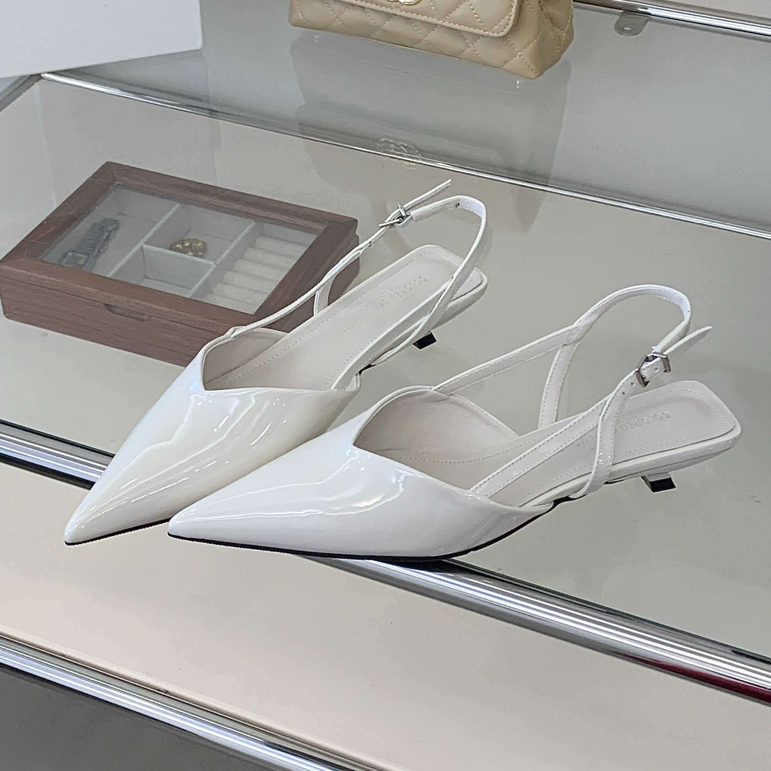 2026 New Style Closed Toe Half Slipper French Pointed Toe Fashion Thin Heel Low Heel Comfortable Commuter Shoes for Women - Image 5