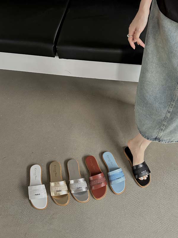 dumier-2024-spring-pu-flat-slippers-with-embroidery-for-women-solid-color-low-heel_1