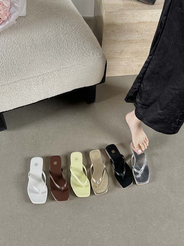 Summer Vacation Casual Flip Flops for Women - Durable PU, Low Heel, 2024 Spring